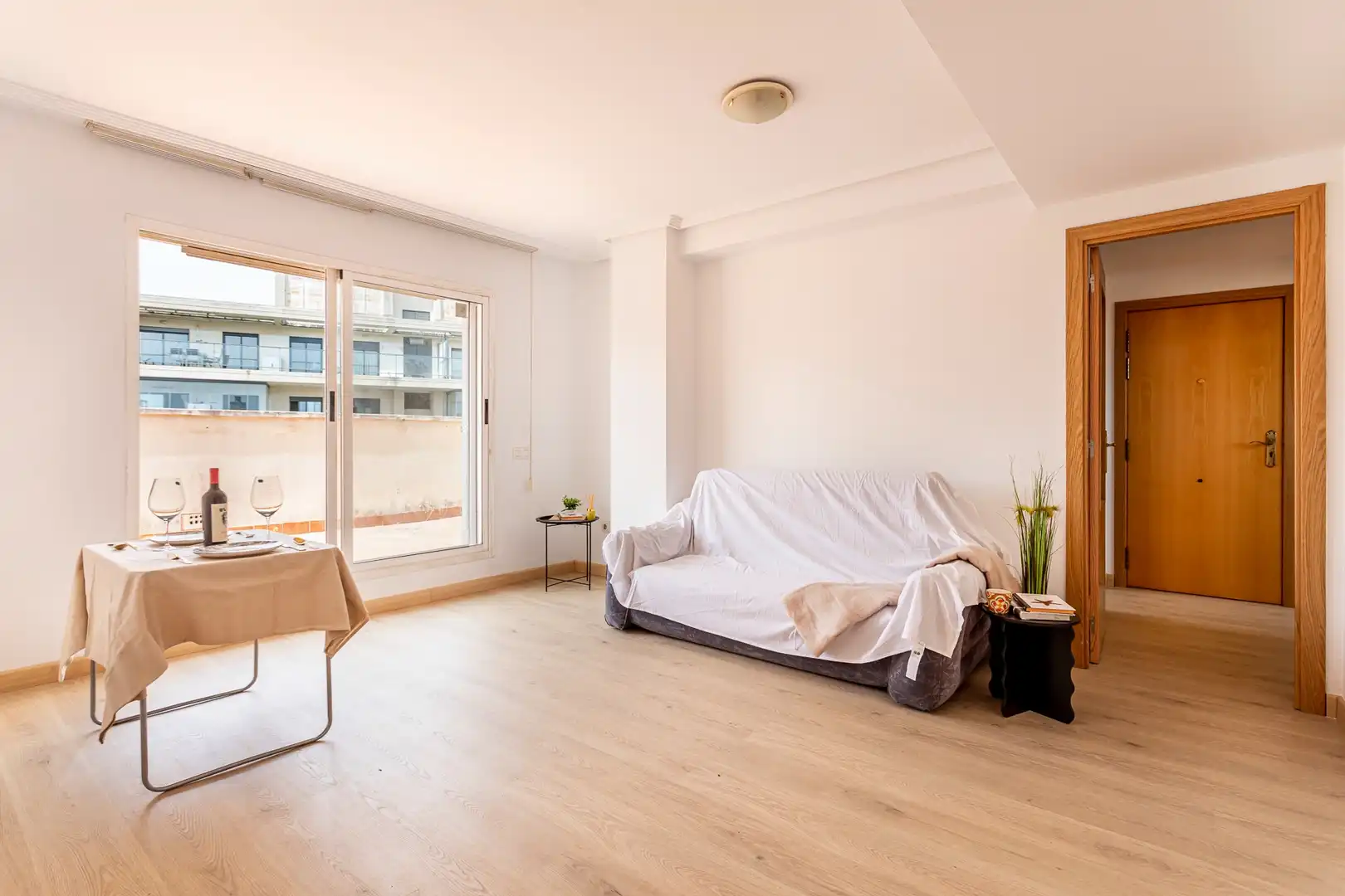 Living room of Attic for sale in Paterna  with Air Conditioner, Terrace and Storage room