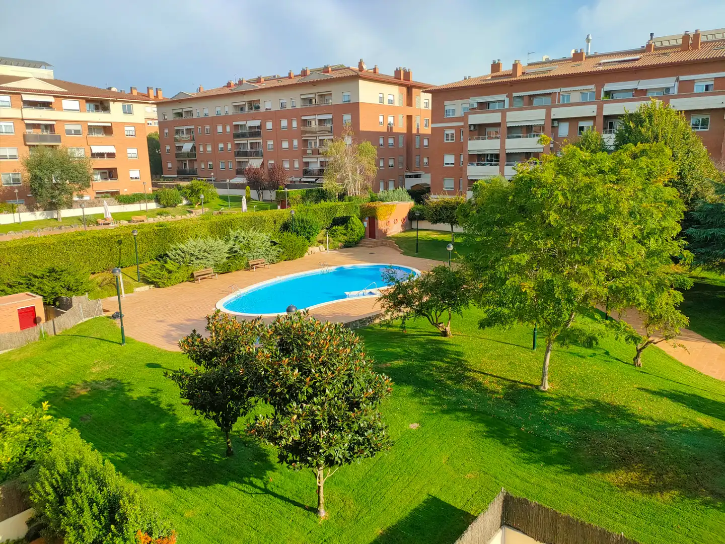 Piscina de Ático de alquiler en Sant Cugat del Vallès con Calefacción, Parquet y Terraza