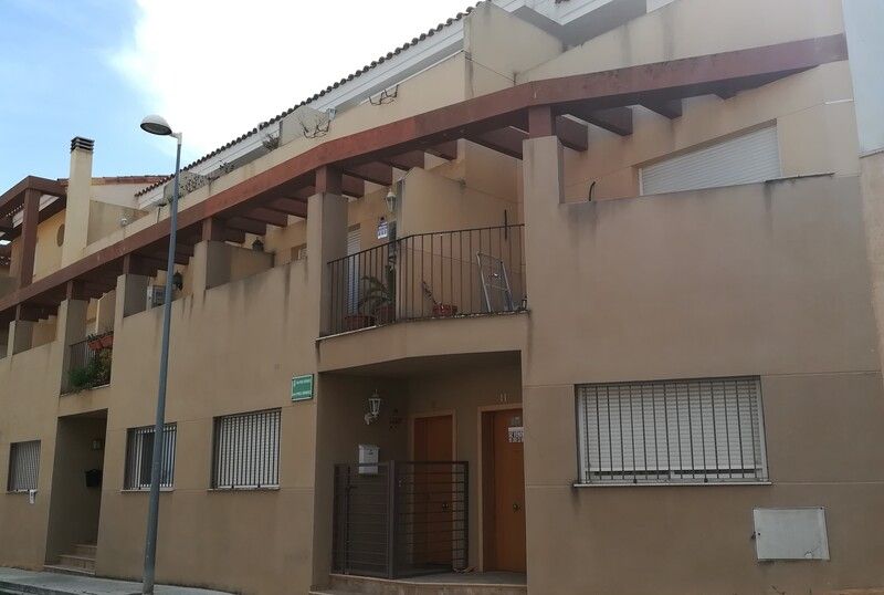 Vista exterior de Casa adosada en venda en Gilet
