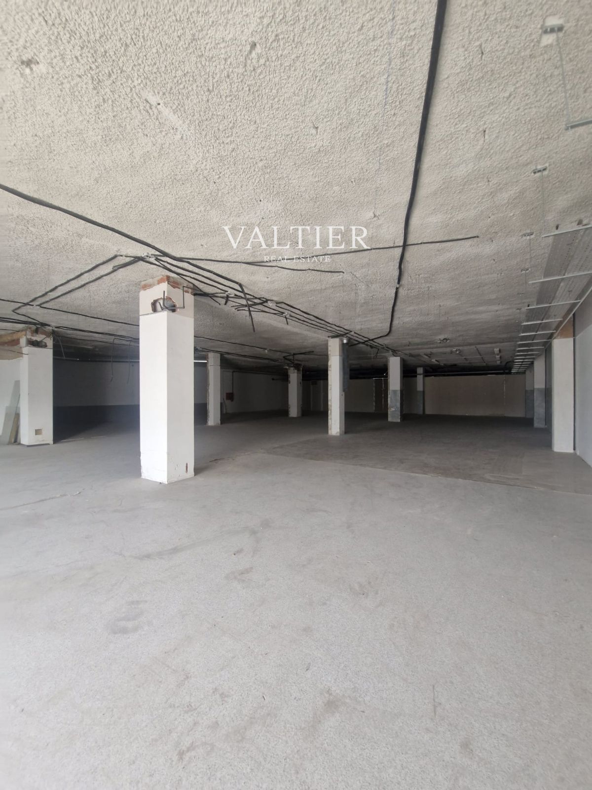 Industrial buildings for rent in Calle dels Traginers, Vara de Quart