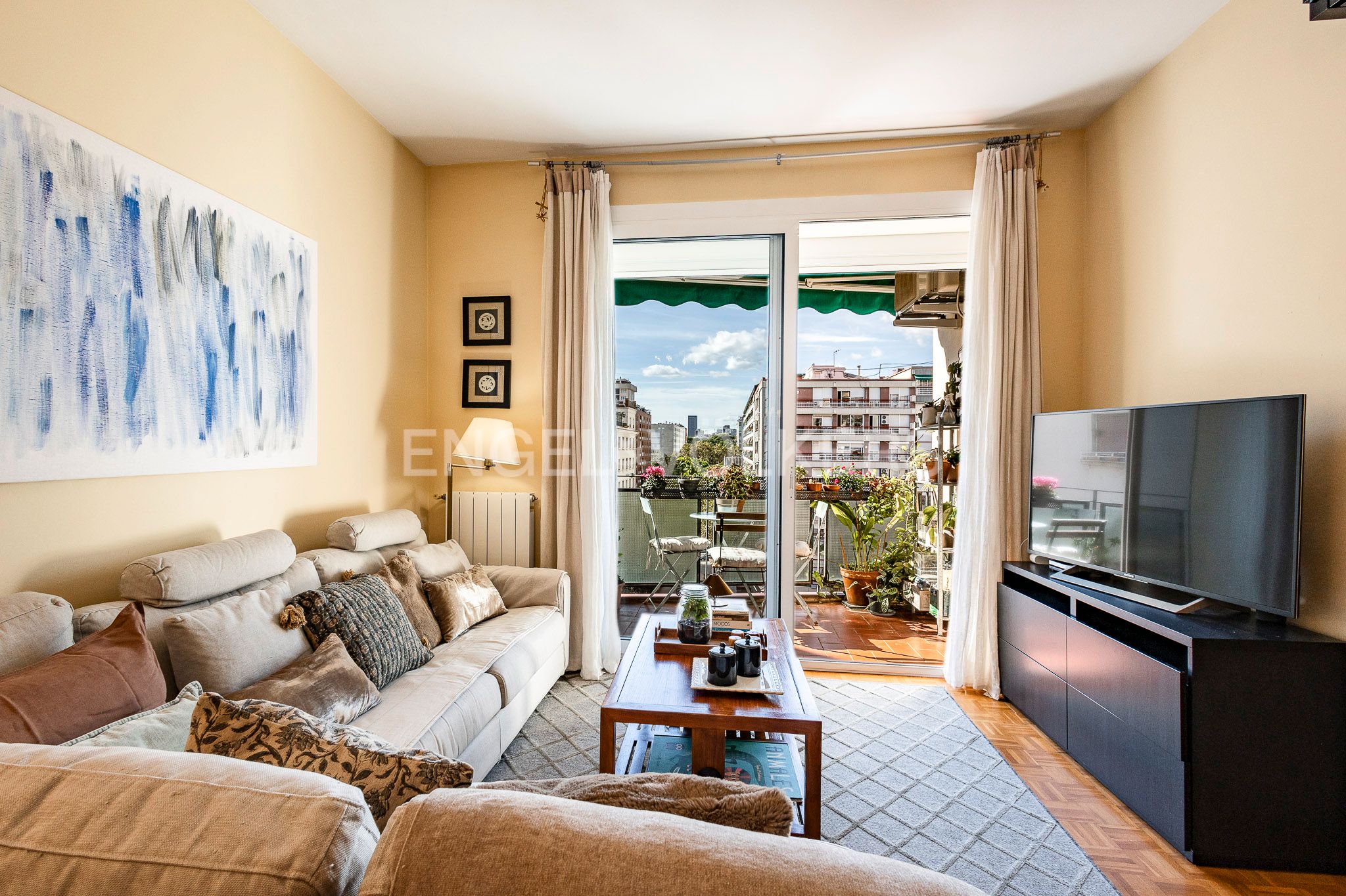 Vista exterior de Apartament en venda en  Barcelona Capital amb Aire condicionat, Calefacció i Parquet