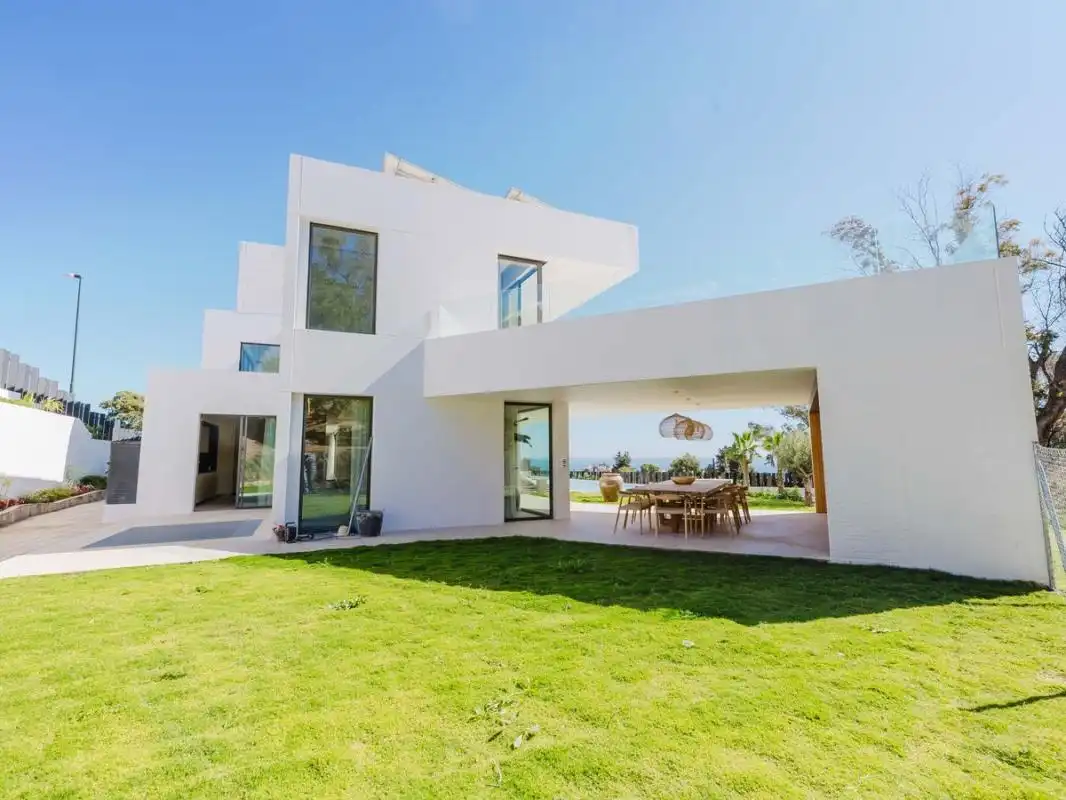 Exterior view of Houses for sale in Benalmádena  with Air Conditioner, Heating and Private garden