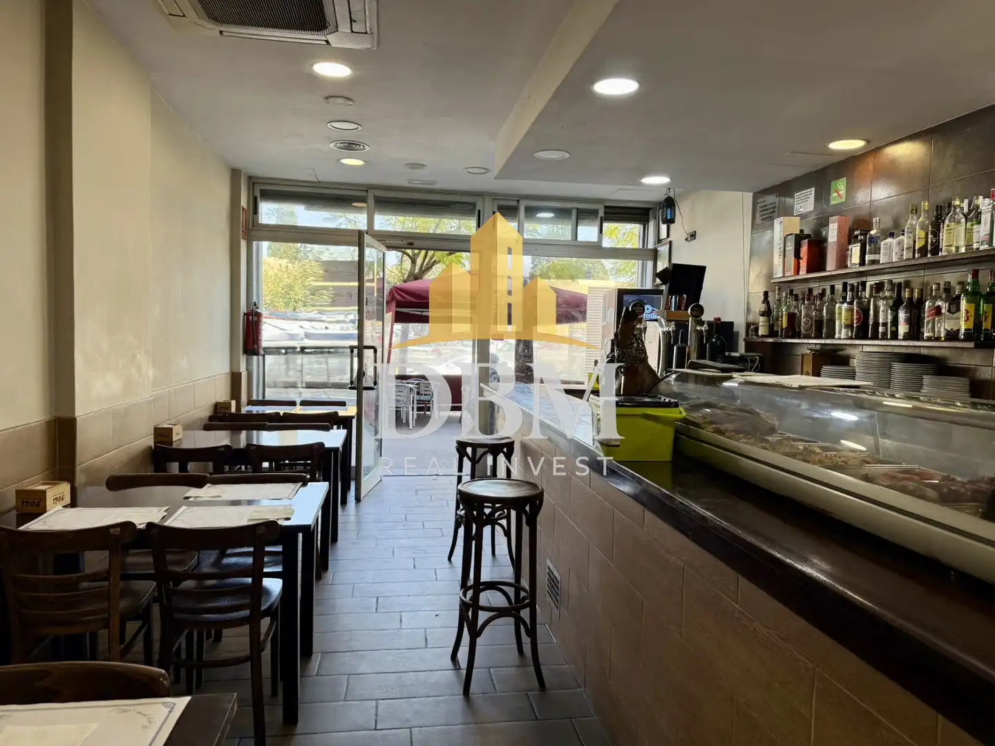 Business premises for transfer in Nou Barris, imagen 8