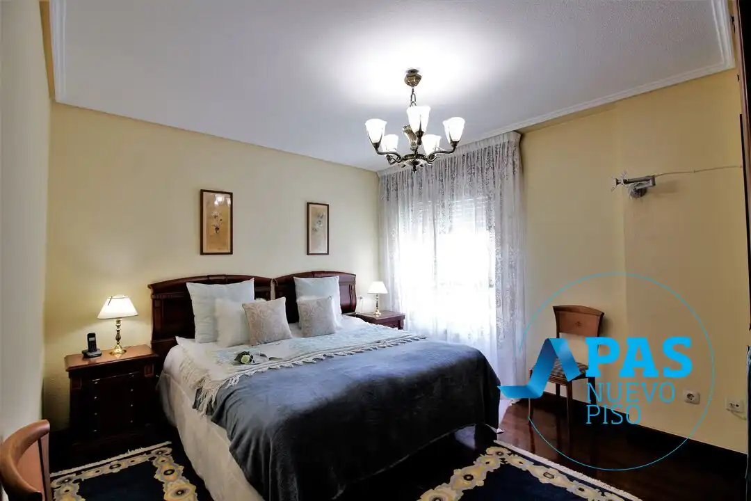 Schlafzimmer von Wohnung zum Verkauf in Santander mit Heizung und Abstellraum