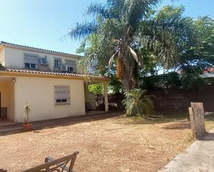 Vista exterior de Finca rústica en venda en Chipiona amb Aire condicionat, Jardí privat i Terrassa