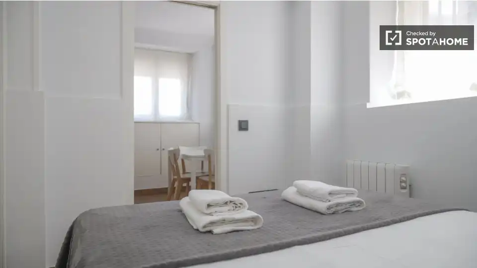 Zimmer in Puerta del Ángel