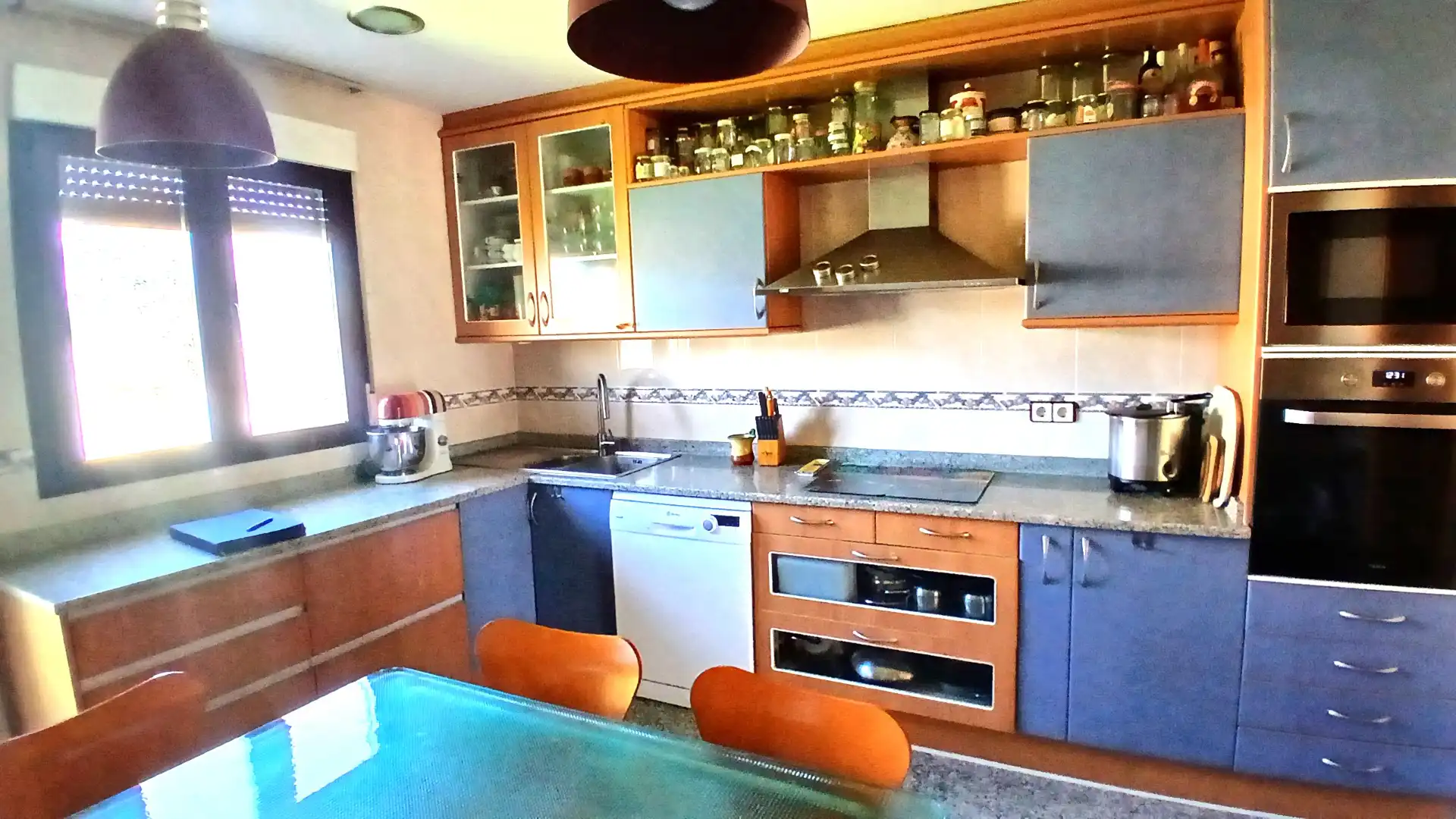 Cuina de Casa o xalet en venda en Guadarrama amb Calefacció, Jardí privat i Terrassa