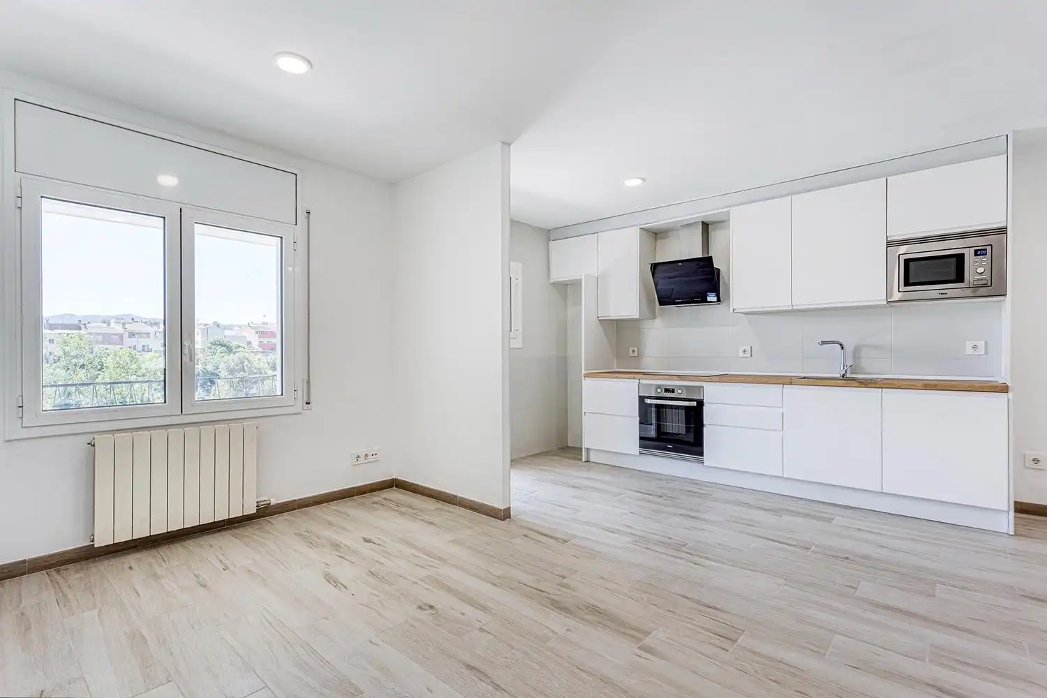 Cocina de Piso en venta en Santa Margarida de Montbui con Calefacción, Terraza y Trastero