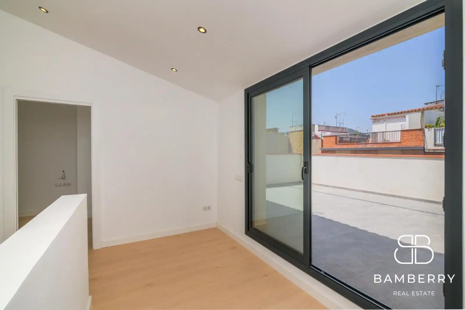 Terrassa de Àtic en venda en Sant Boi de Llobregat amb Parquet