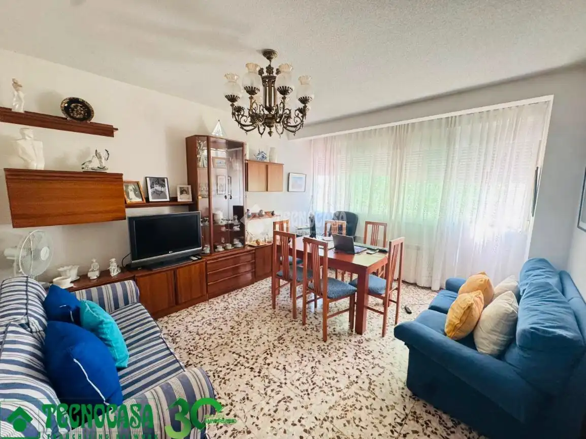 Sala d'estar de Pis en venda en Burujón amb Aire condicionat