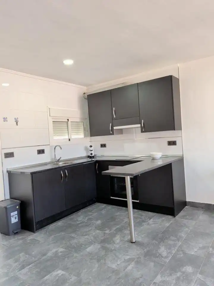 Cocina de Piso de alquiler en Sanlúcar de Barrameda con Aire acondicionado y Amueblado