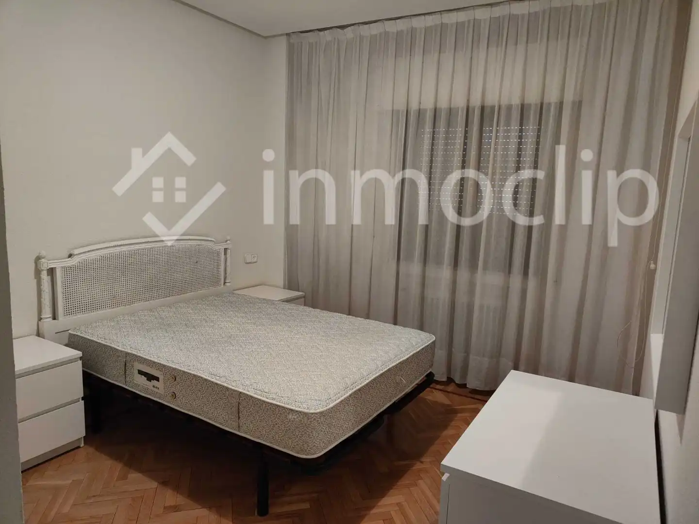 Bedroom of Flat for rent in Salamanca  with Heating and Furnished