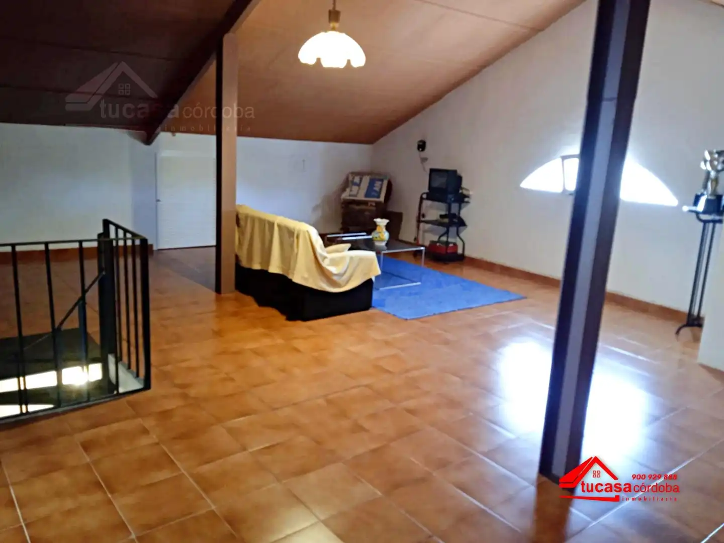 Sala d'estar de Finca rústica en venda en Córdoba amb Aire condicionat, Terrassa i Traster