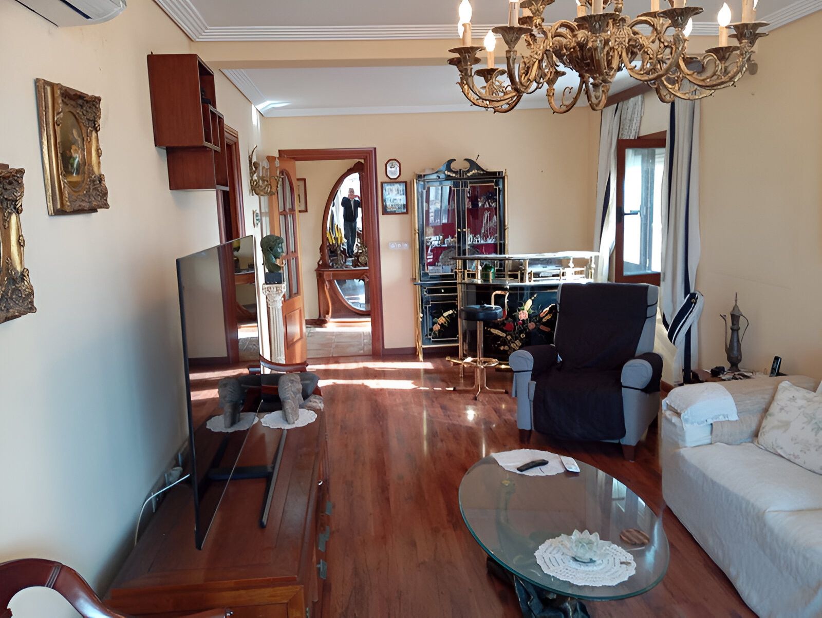 Sala d'estar de Apartament en venda en Málaga Capital amb Aire condicionat, Terrassa i Moblat