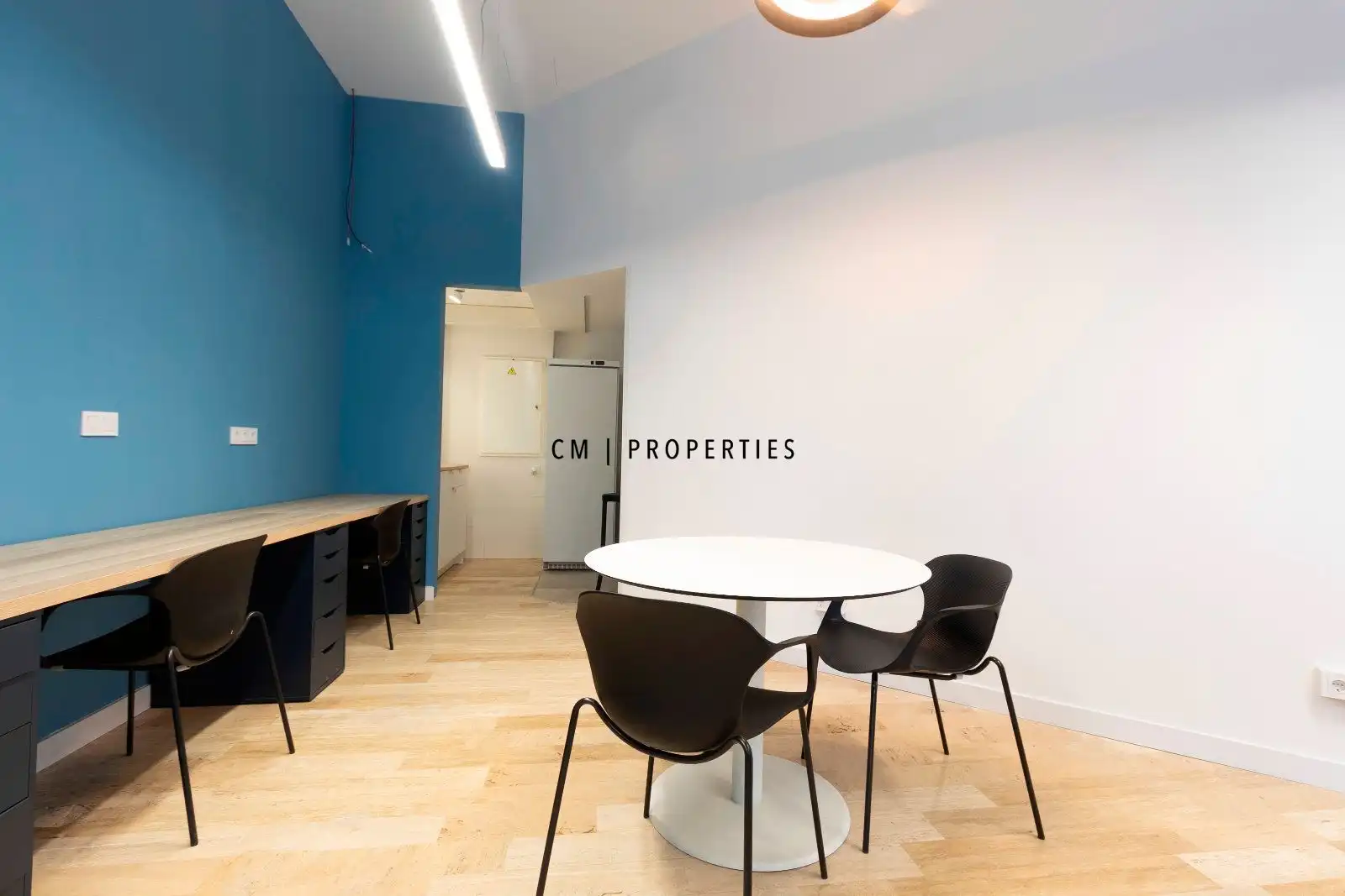 Büro zur Miete in Campos Crespo 16, Safranar