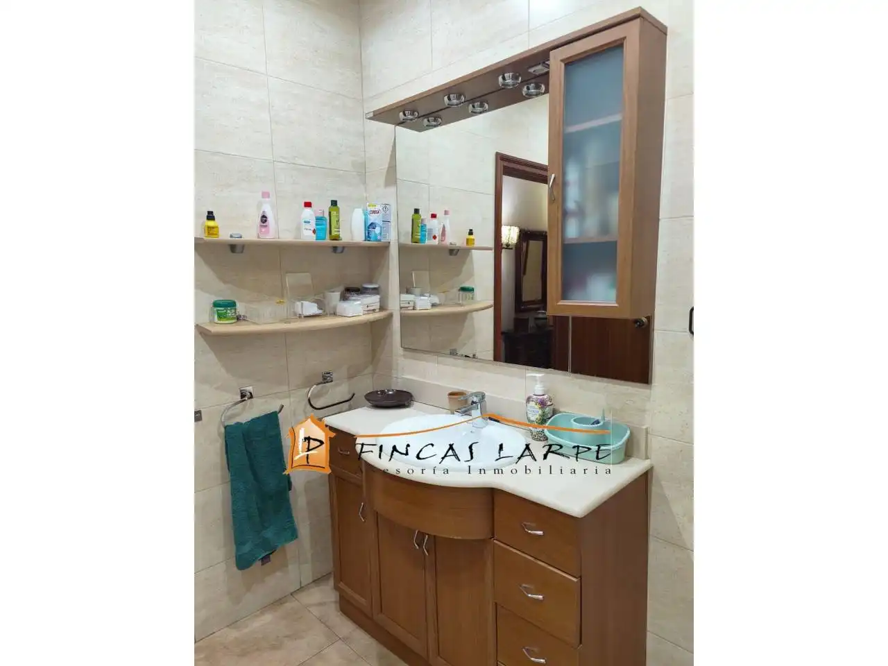 Baño de Casa o chalet en venta en Martorell con Calefacción, Jardín privado y Terraza