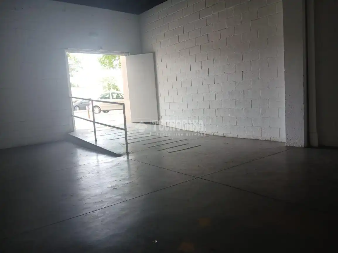 Local en venta en Sevilla