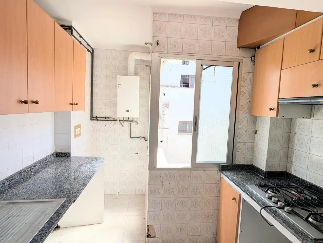 Cocina de Piso en venta en Valencia con Balcón