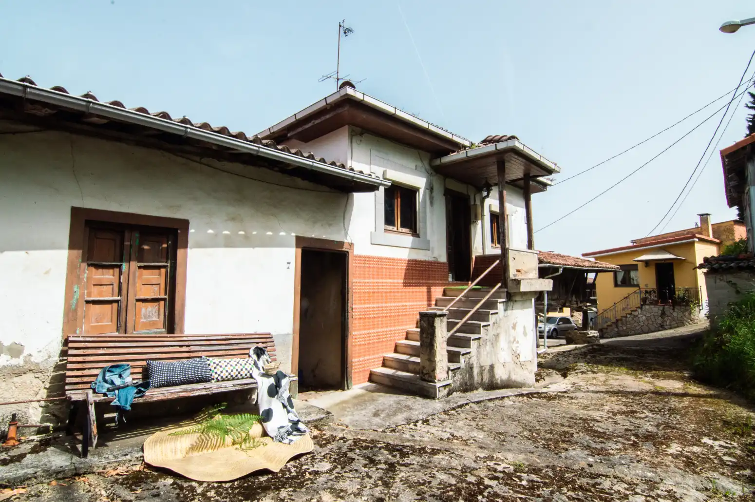Casa en venta en Salas - CL LINARES