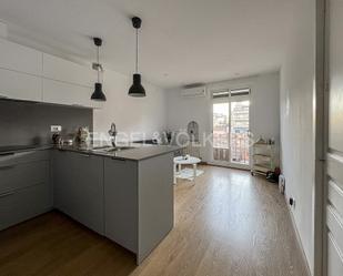 Kitchen of Apartment to rent in  Barcelona Capital  with Air Conditioner, Heating and Balcony