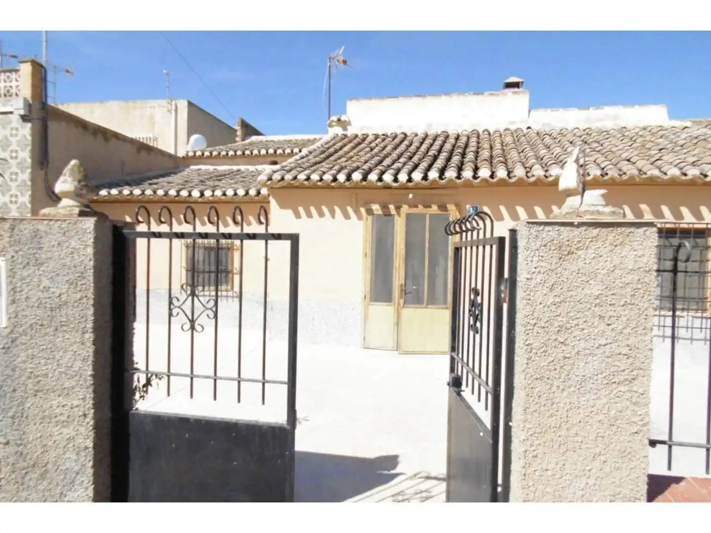 Vista exterior de Casa o chalet en venta en Fuente Álamo de Murcia con Jardín privado