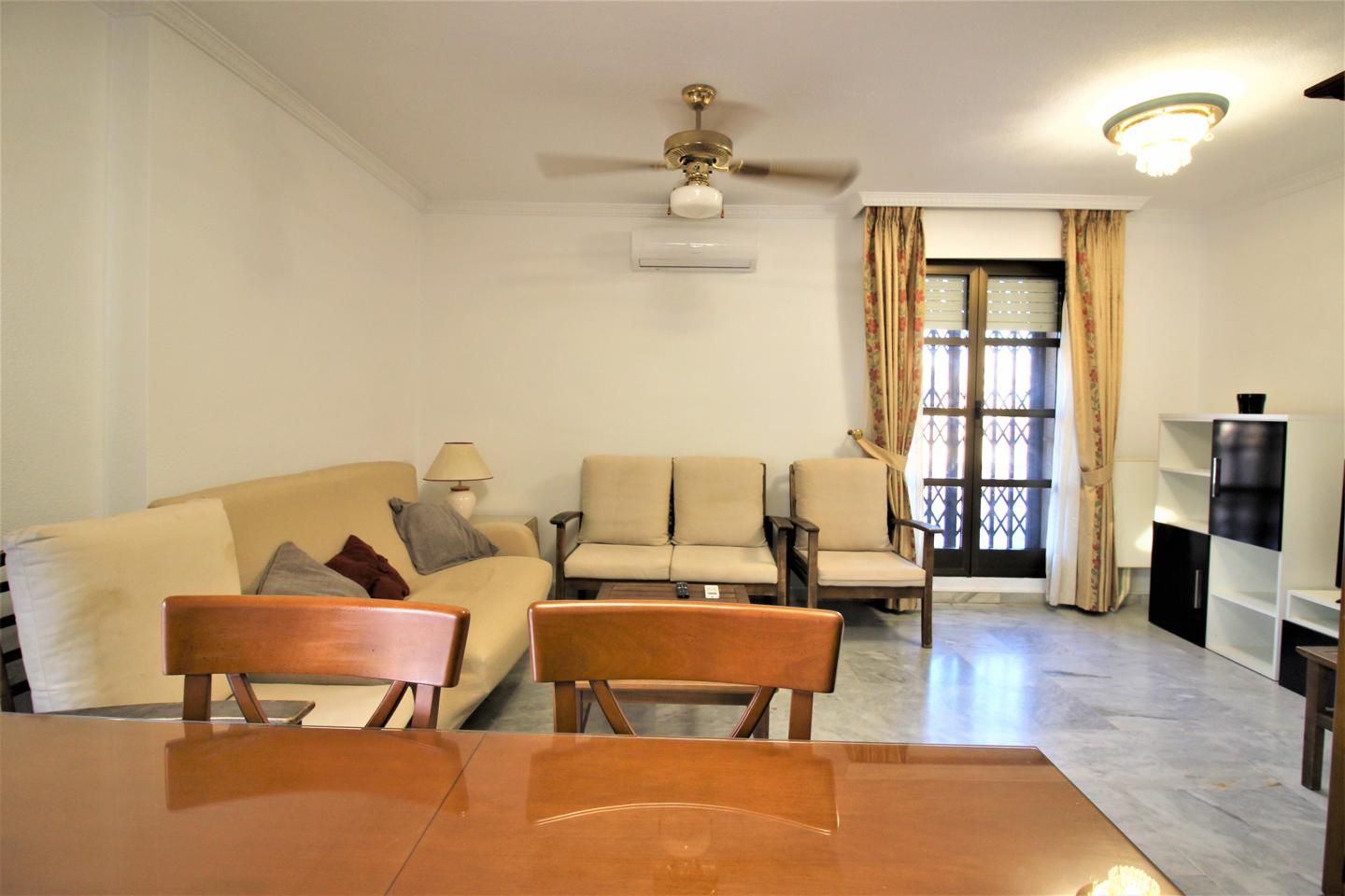 Ático de alquiler en Nueva Andalucía