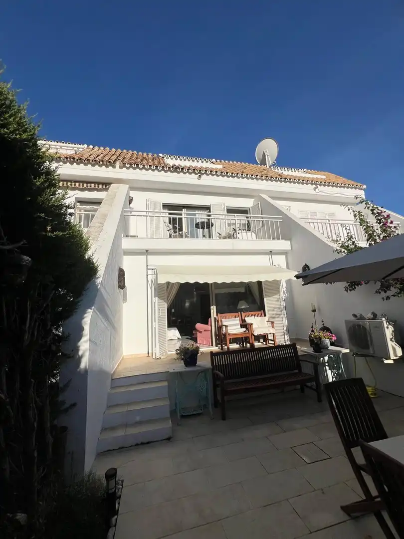 Casa a schiera con terrazza in vendita a Milla de Oro, imagen 14