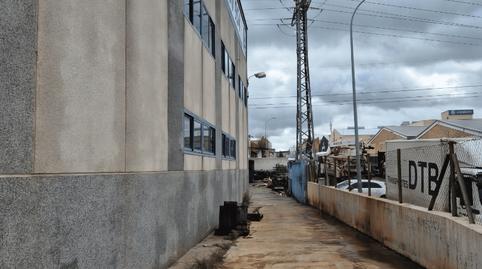 Foto 4 von Fabrikhallen zum Verkauf in Camino del Puente Viejo, Zona Industrial, Arganda del Rey