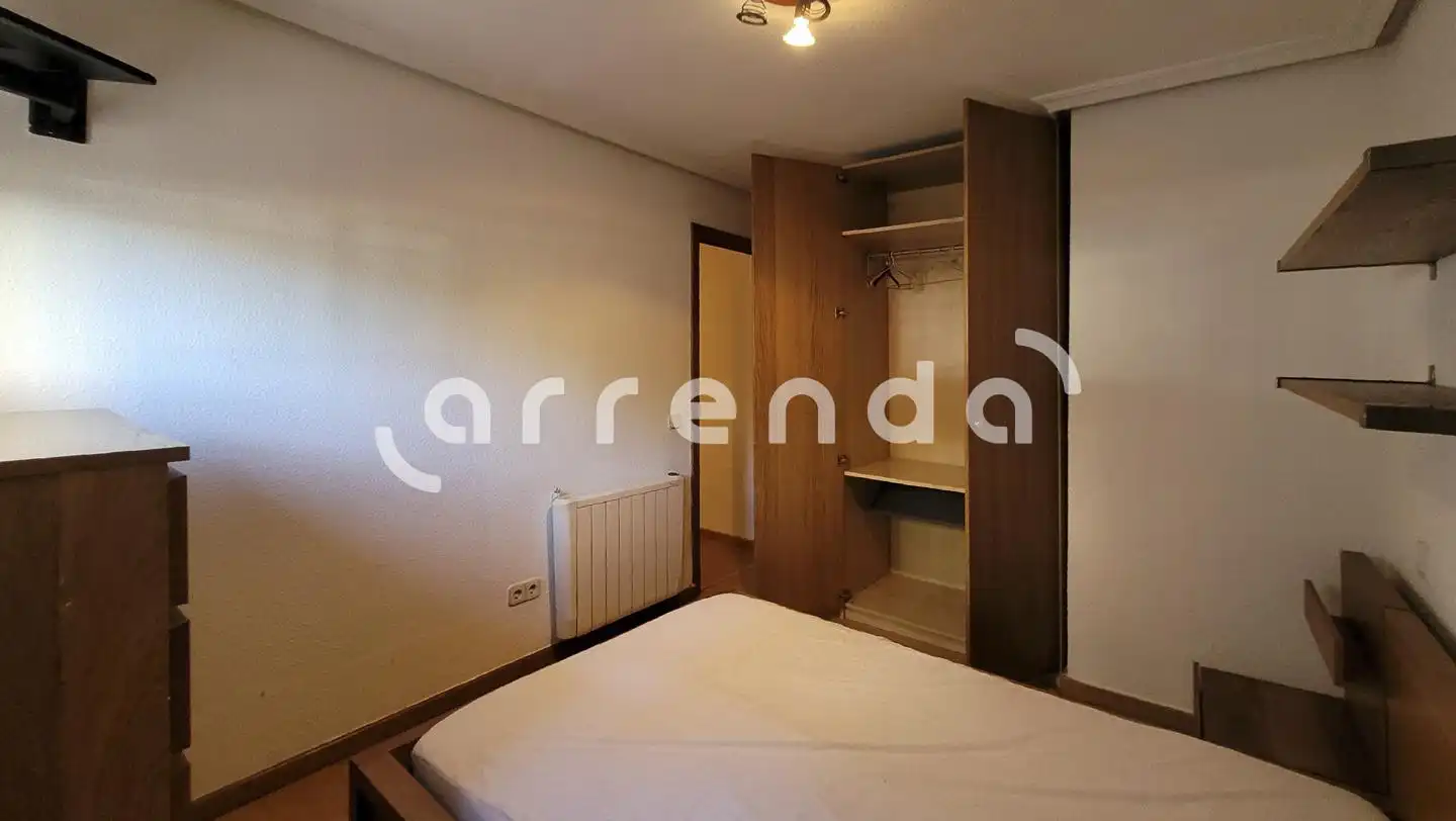 Bedroom of Flat for sale in Madrid  with Heating and Furnished