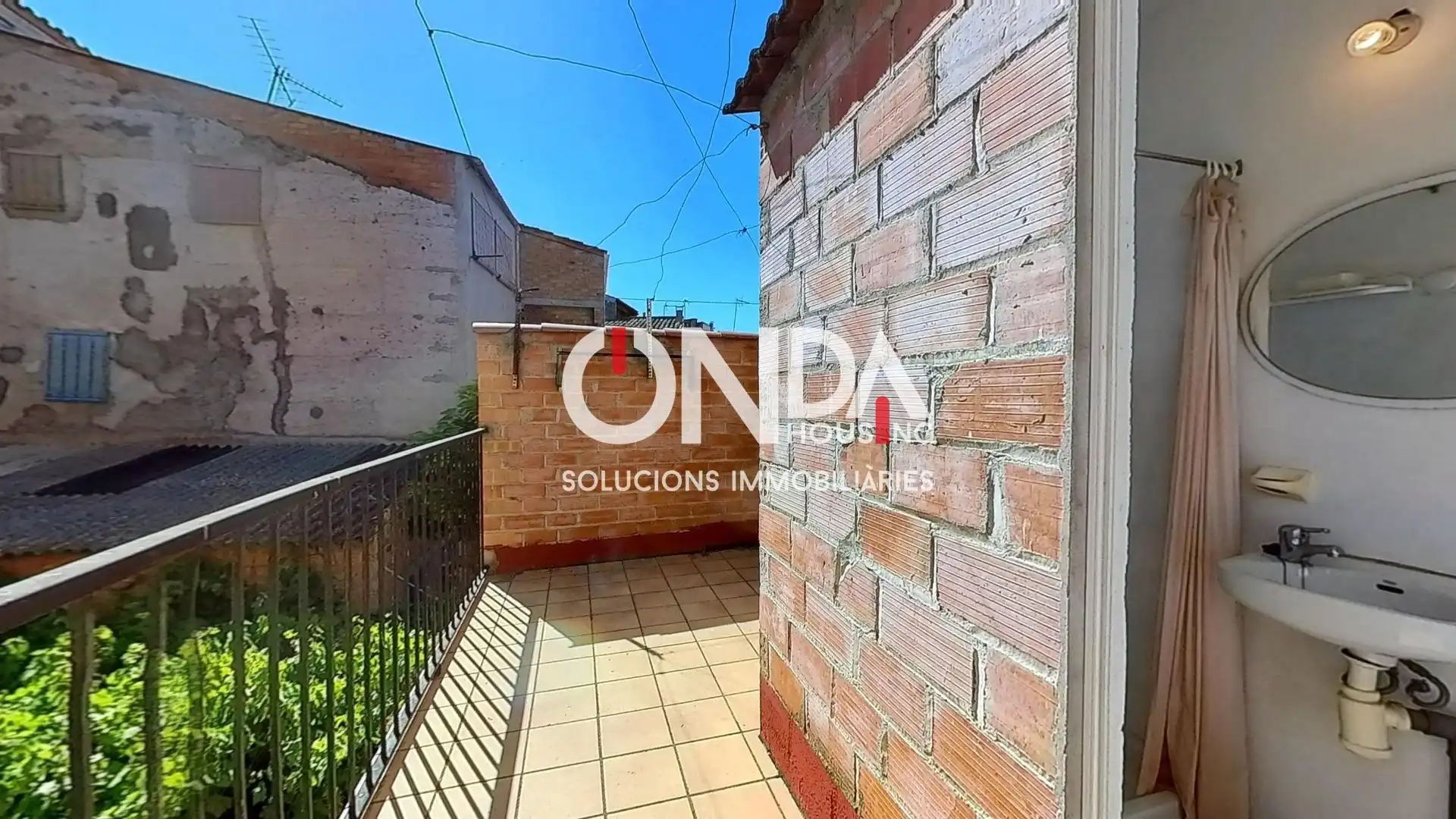 Houses for sale in Calle SANT MIQUEL, Camarasa