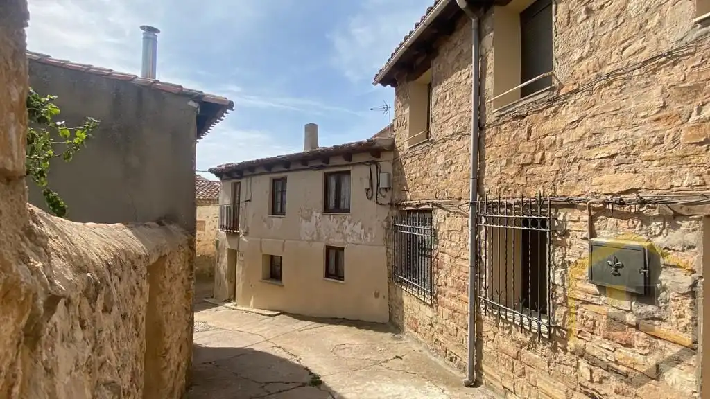 Exterior view of Houses for sale in Atienza  with Internet