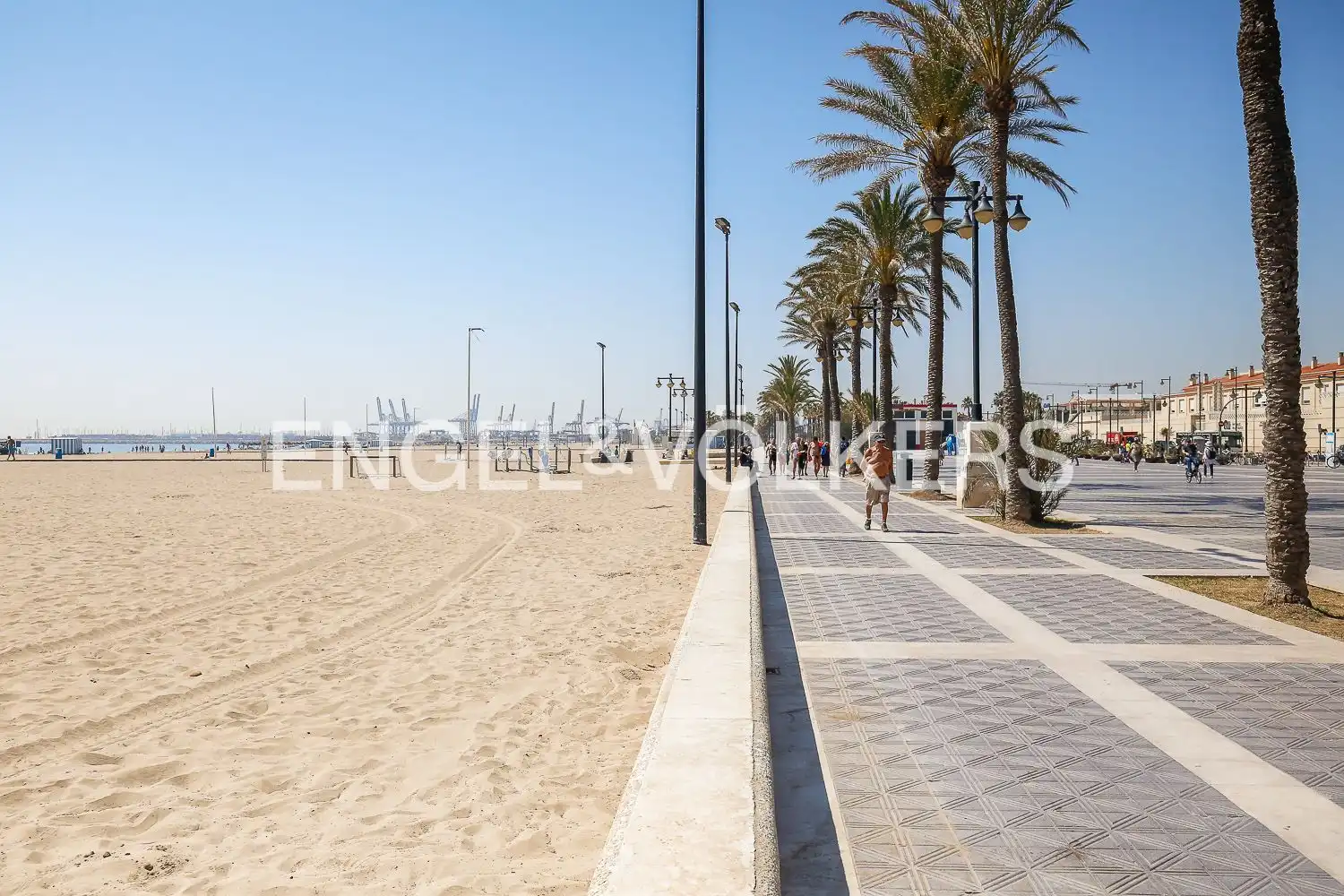 Exterior view of Flat for sale in Valencia  with Air Conditioner, Heating and Parquet flooring