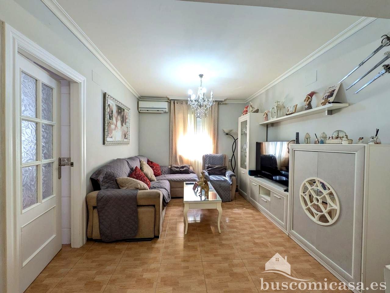 Living room of Planta baja for sale in Linares  with Air Conditioner, Storage room and Furnished