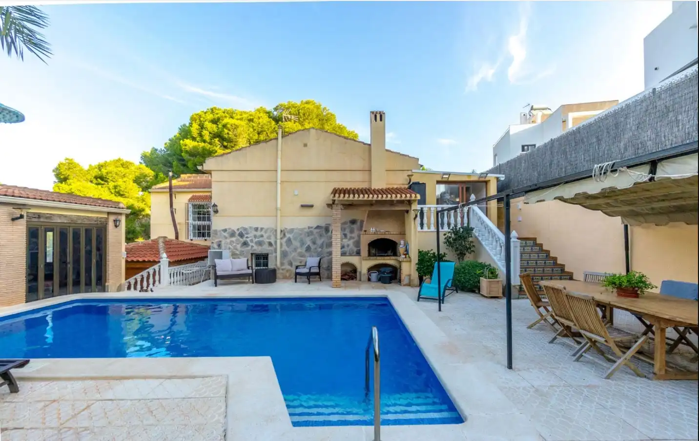 Villa avec piscine à vendre à N/A