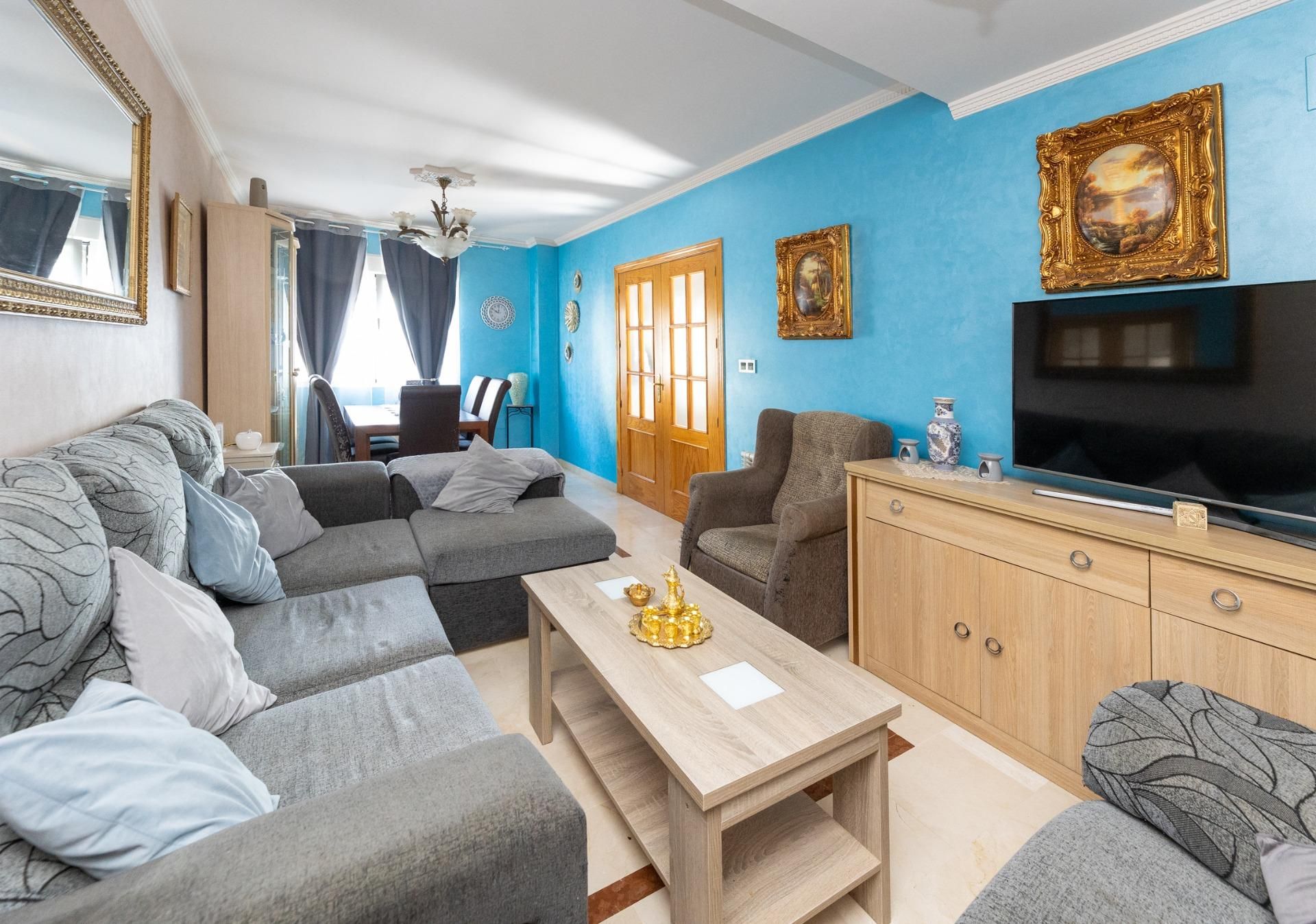 Living room of Single-family semi-detached for sale in Atarfe  with Balcony