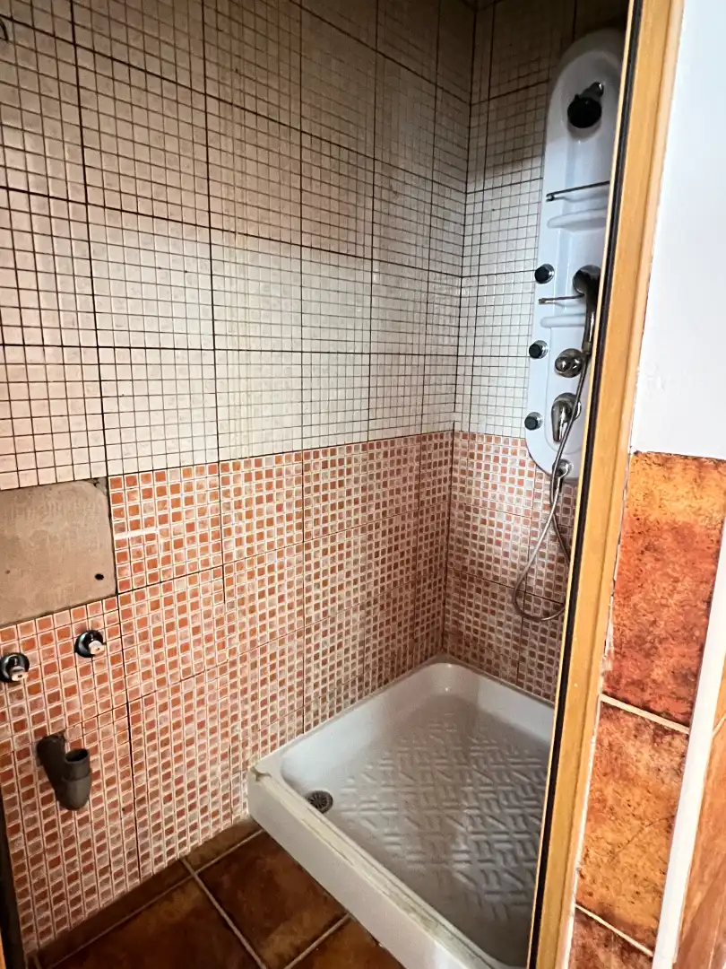Bany de Casa o xalet en venda en Villafranca de los Caballeros amb Traster
