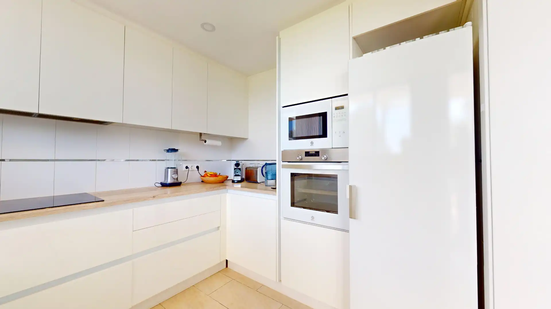 Detached house with pool for sale in Carrer de Henry Ferdinand Lavanchy, imagen 10