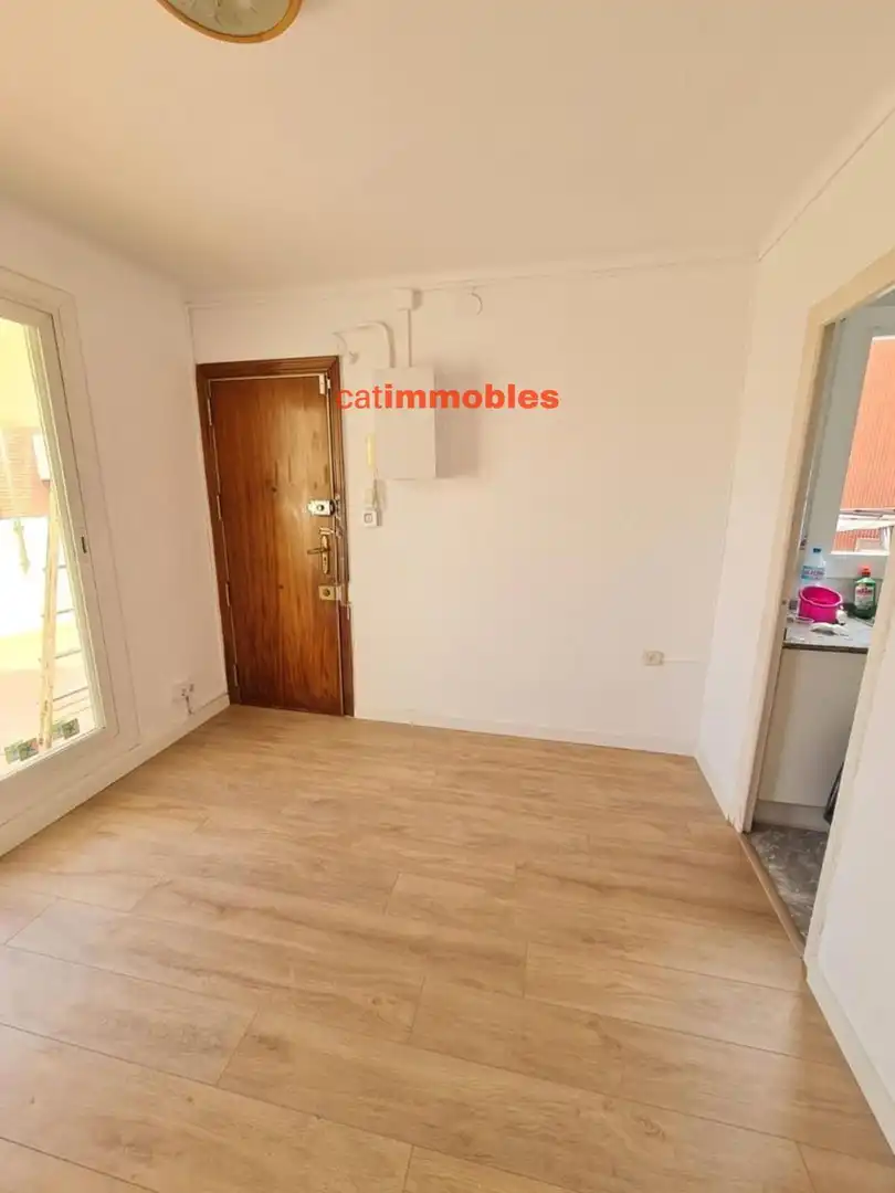 Dormitori de Edifici en venda en L'Hospitalet de Llobregat