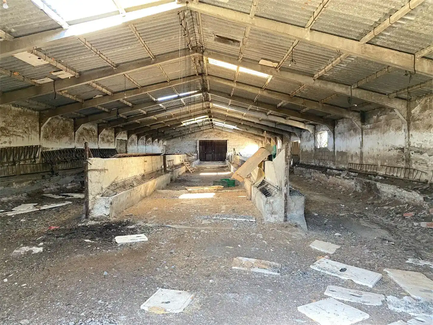Industrial buildings for sale in Olmos de Esgueva