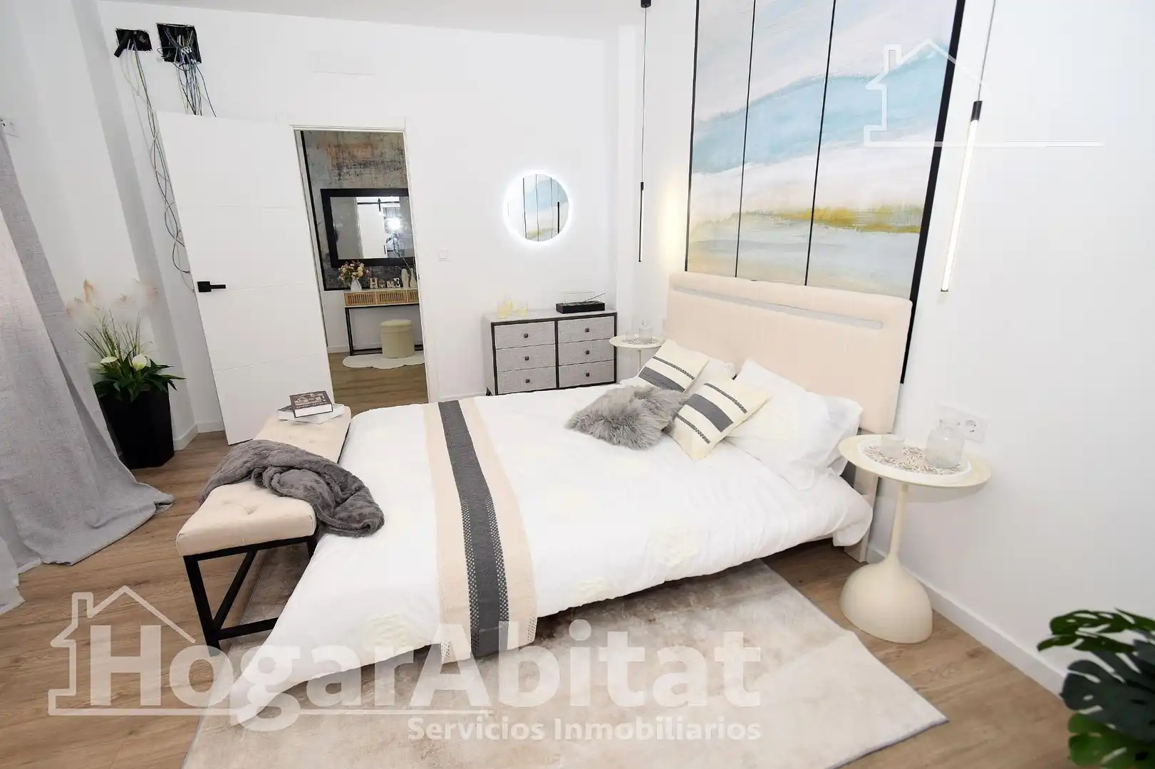 Bedroom of Attic for sale in Picassent  with Parquet flooring, Terrace and Furnished