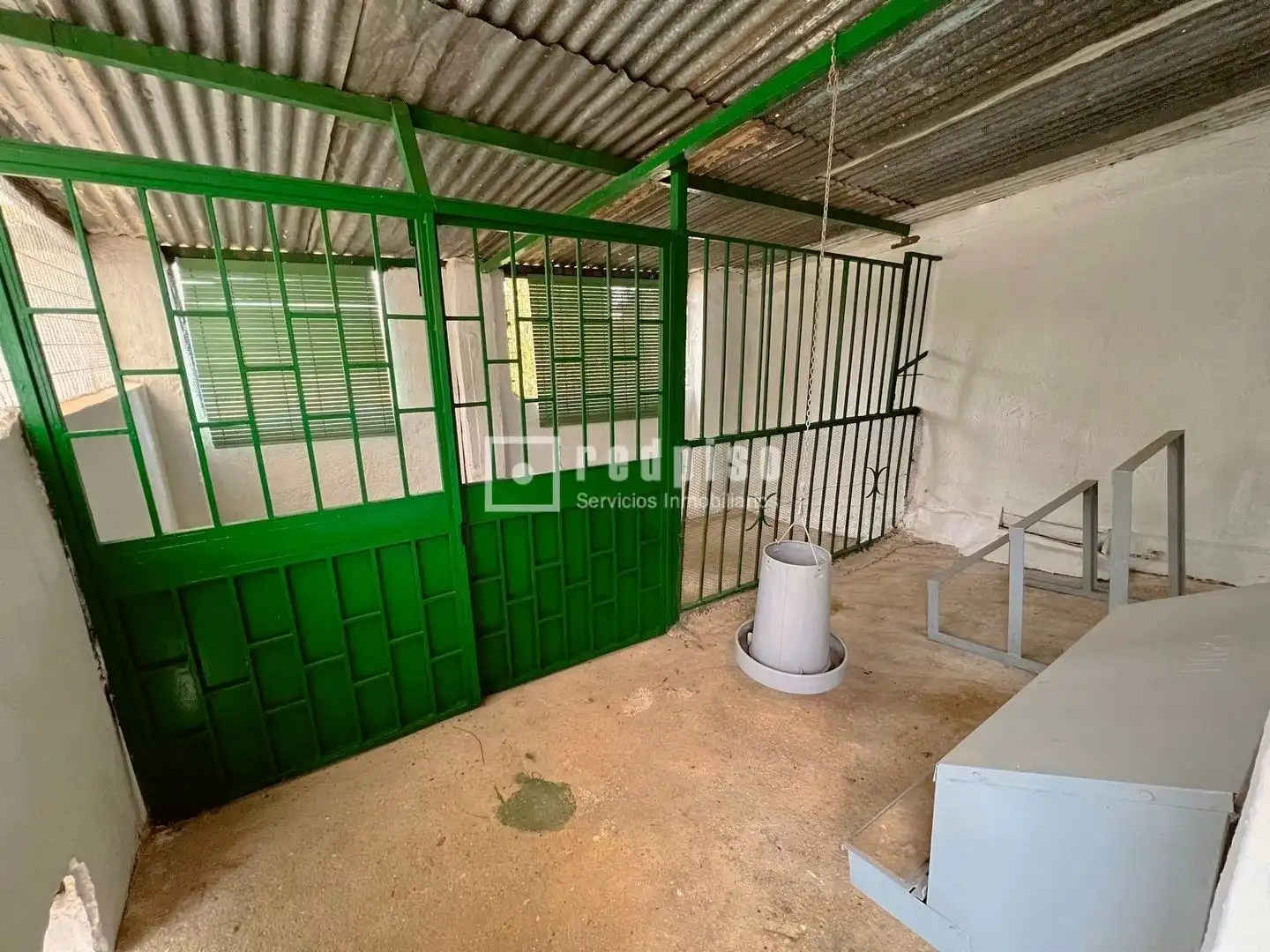 Haus oder Chalet zum Verkauf in Casabermeja mit Privatgarten, Terrasse und Abstellraum