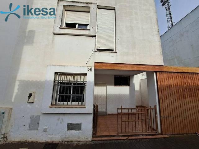 Casa adosada en Venta en Niebla