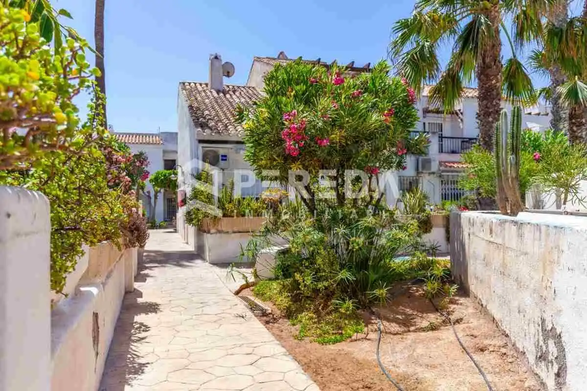 Studio mit Pool zum Verkauf in Avenida ENTREMARES (U), imagen 22