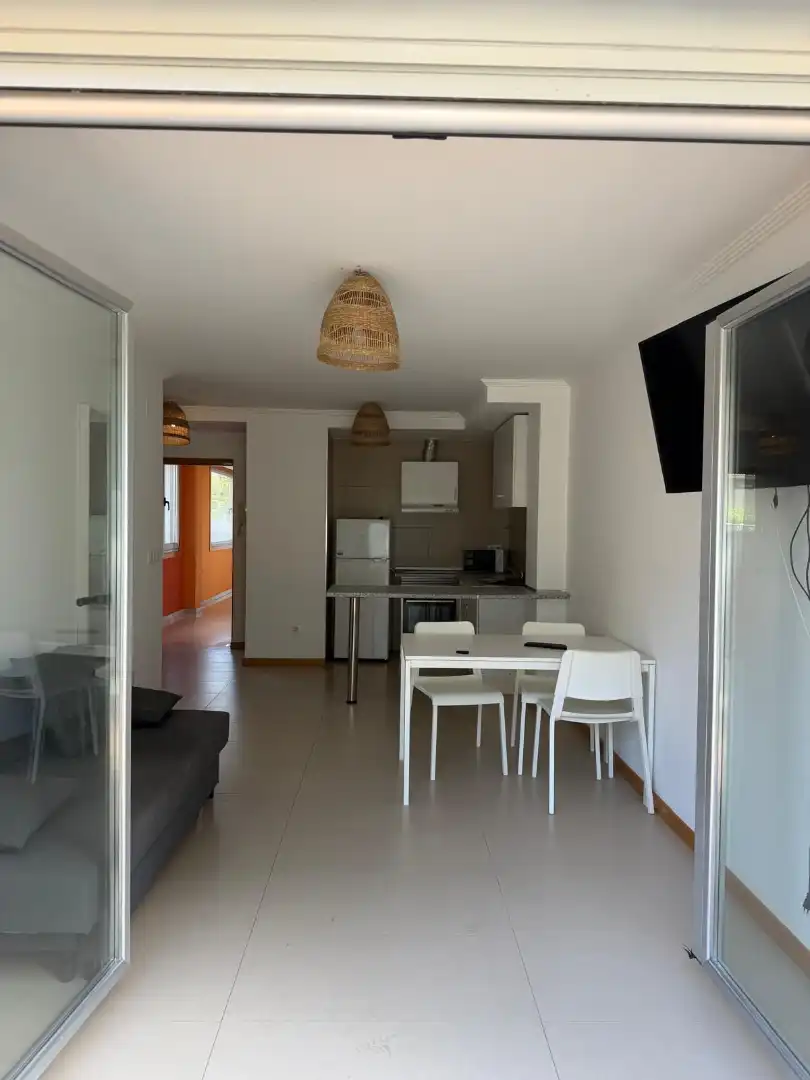 Cocina de Apartamento en venta en Sanxenxo con Jardín privado, Parquet y Terraza