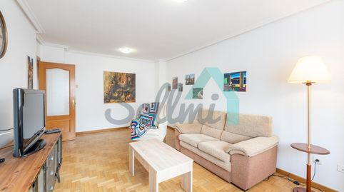 Foto 5 de Piso de alquiler en Del Río Eo, Pumarín, Gijón