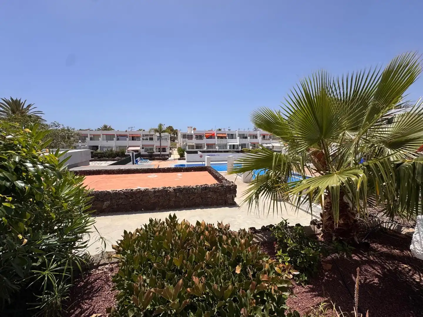 Vista exterior de Apartamento en venta en Arona con Terraza, Amueblado y Piscina comunitaria