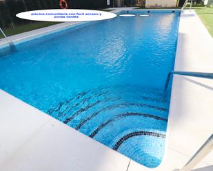 Piscina de Casa adosada en venda en  Huelva Capital amb Piscina i Balcó