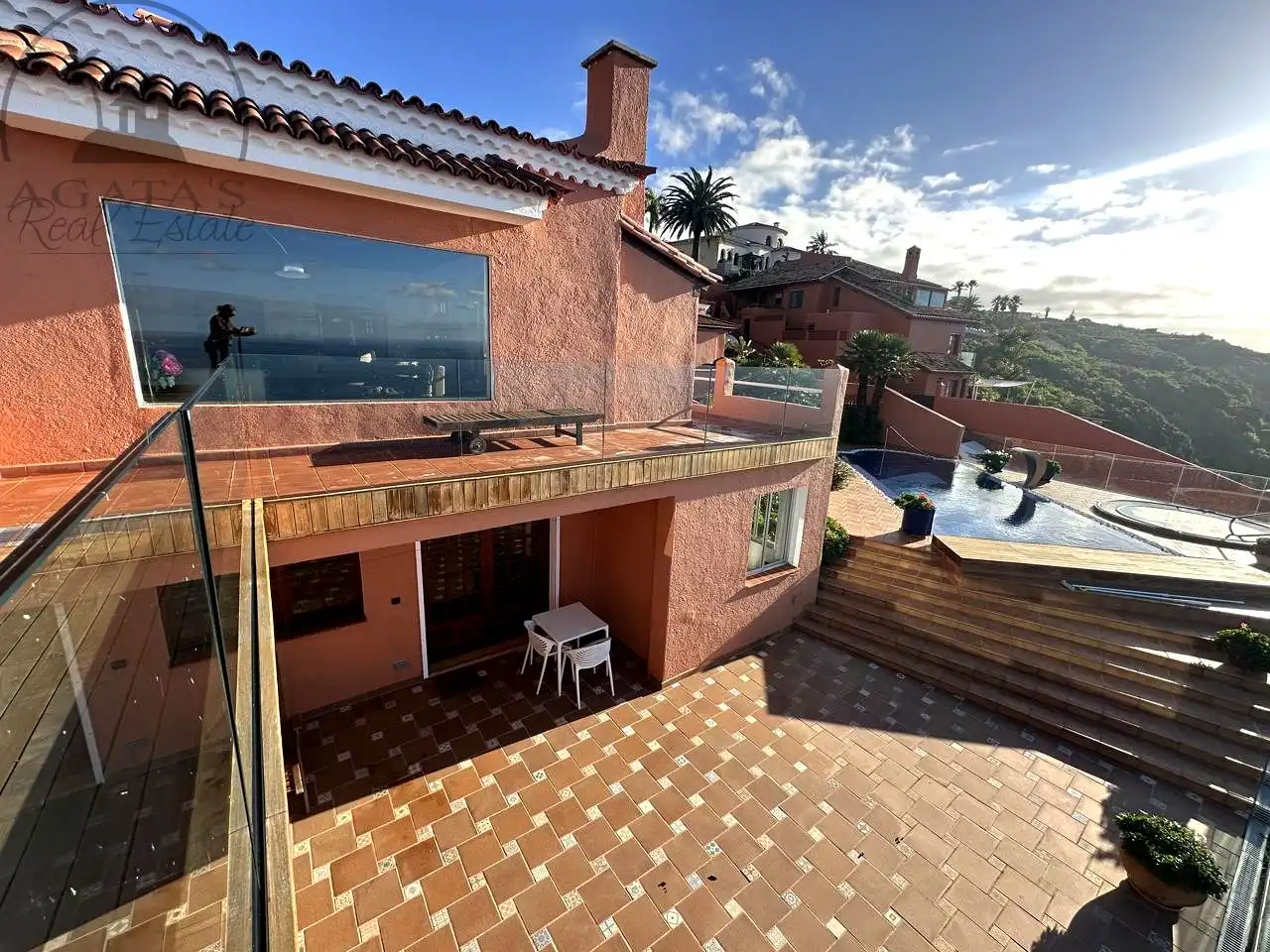 Vista exterior de Casa o xalet en venda en Tacoronte amb Aire condicionat, Calefacció i Jardí privat