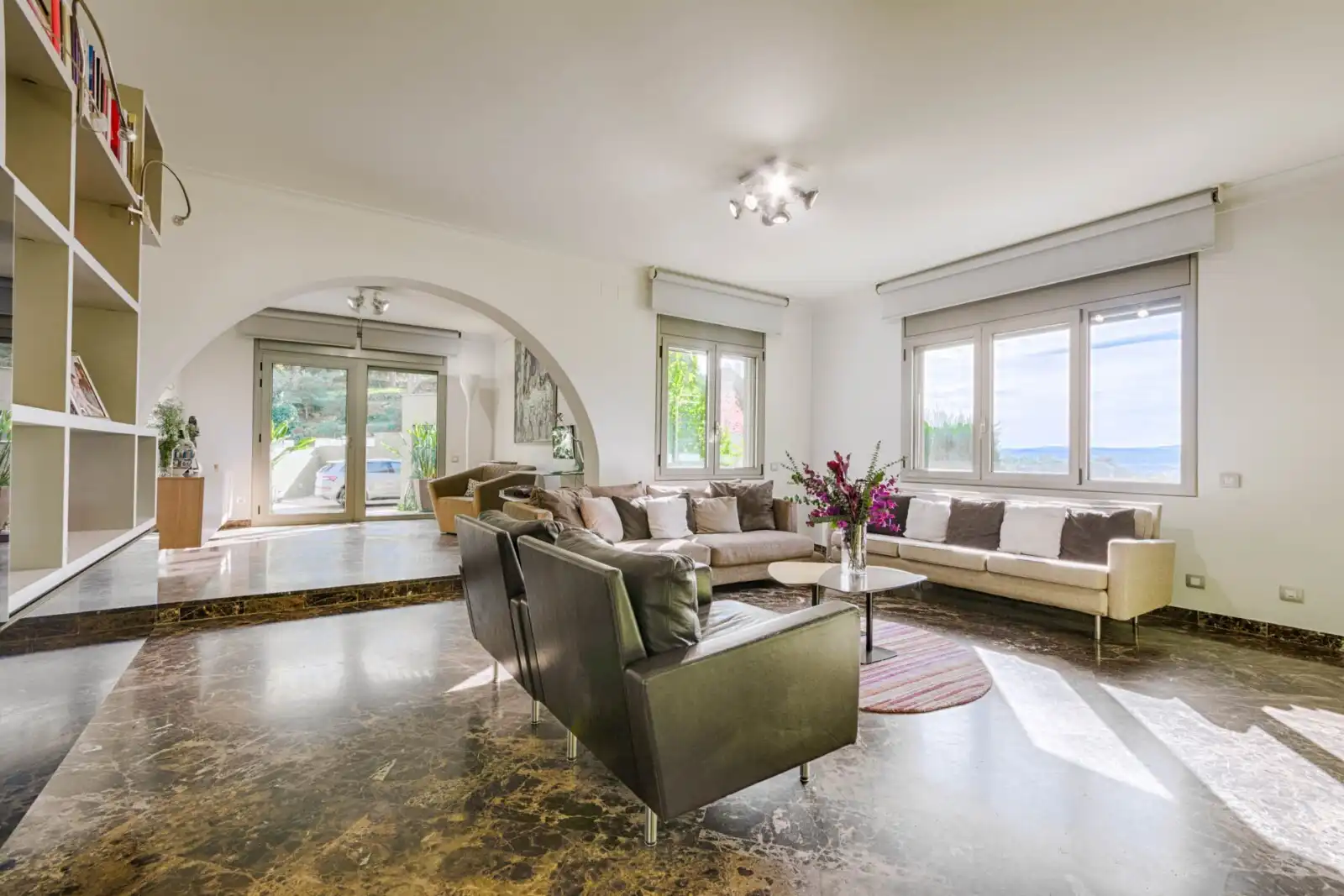 Sala de estar de Casa o chalet en venta en La Jonquera con Aire acondicionado, Calefacción y Jardín privado