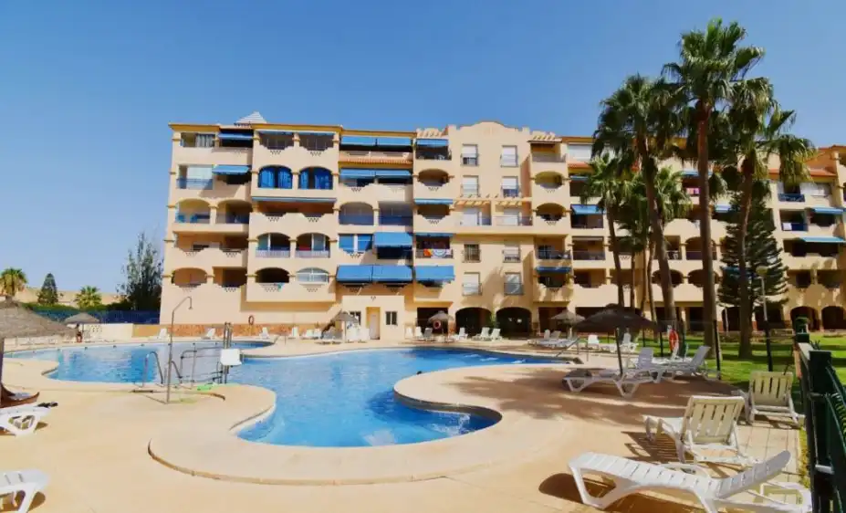 Apartment with pool to rent in Almerimar, imagen 6